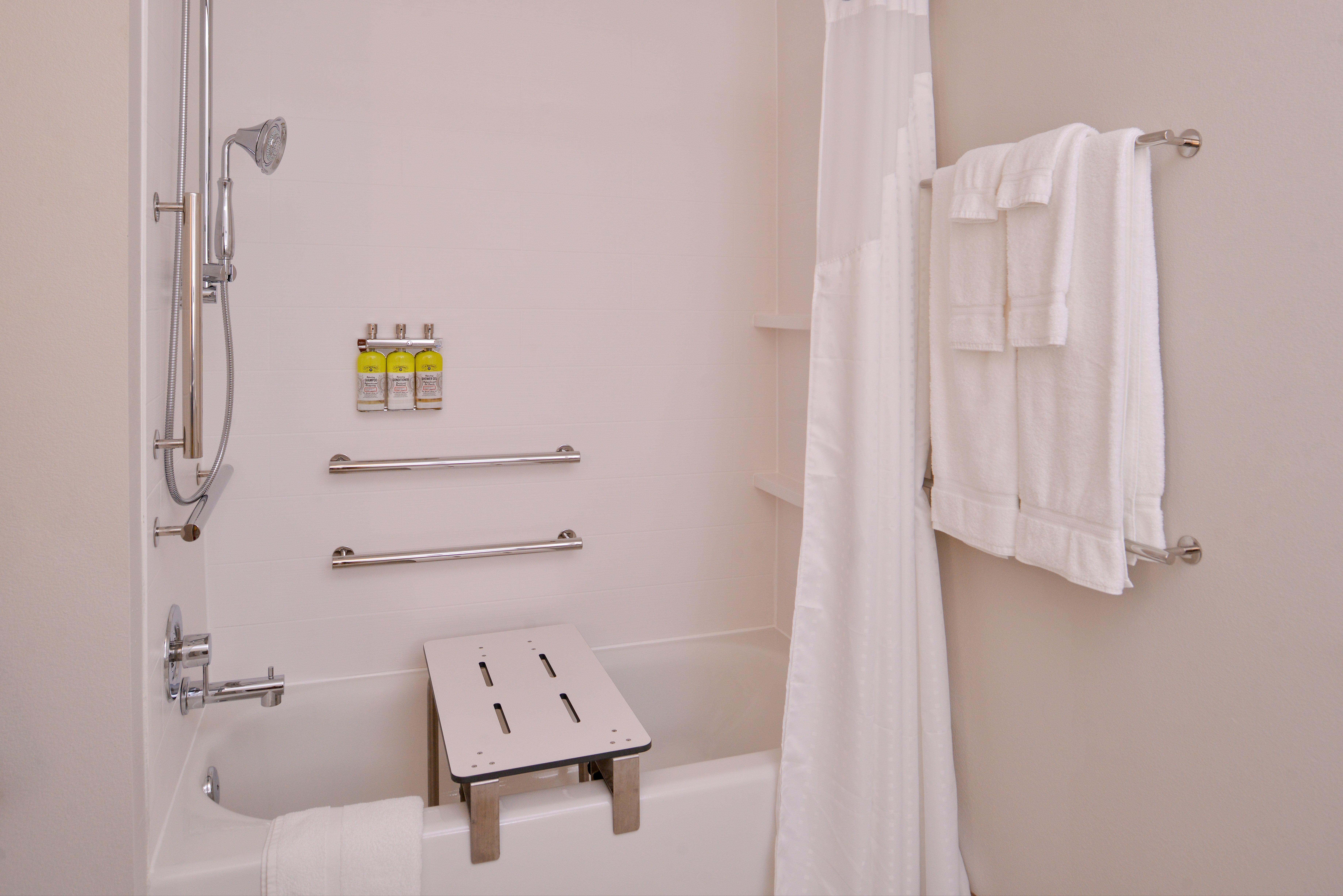 Holiday Inn Express & Suites - Olathe West By Ihg Экстерьер фото